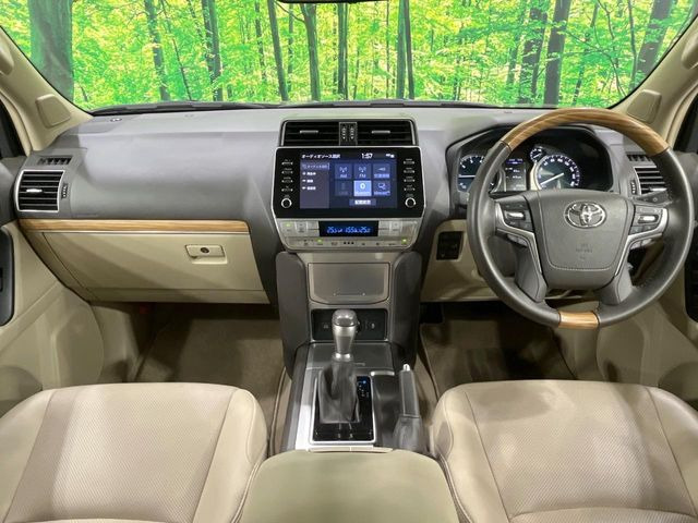 グループ総在庫数約30,000台!!全国の系列店からメーカー・車種問わずご紹介出来るので、あなたにピッタリのお車が見つかるはずです♪まずはお問い合わせ下さい☆