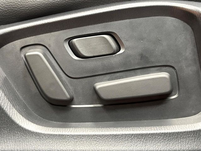 �y�p���[�V�[�g�z�X�C�b�`��ŊȒP�ɃV�[�g�̔��������\!�d��������͂�����܂���!���K�ȃV�[�g�|�W�V�����ɃZ�b�g���āA���K�ȃh���C�u�����y���݂��������B