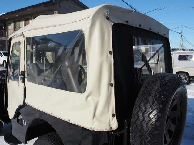 悪天候の際でも、明るく暖かいガレージもございますので、ゆっくりとご覧頂けます♪