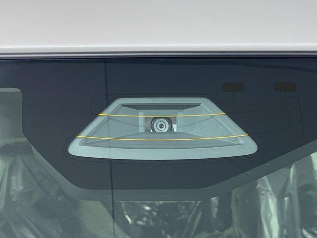 �y�X�Y�L �Z�[�t�e�B�T�|�[�g�z���s���ɑO���̎ԗ�����F�����A�Փ˂������Ȏ��͌x��ƃu���[�L�ŏՓˉ���Ɣ�Q�y�����A�V�X�g�B�����S�Ƀh���C�u�����y���݂��������܂��B