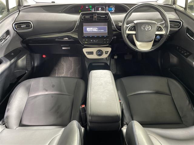 プリウス1.8 S ツーリングセレクション