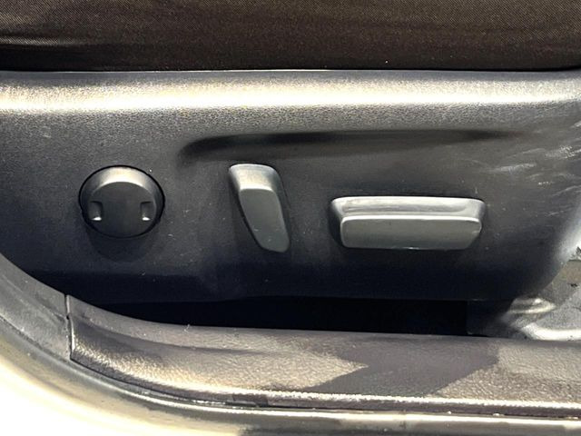 �y�p���[�V�[�g�z�X�C�b�`��ŊȒP�ɃV�[�g�̔��������\!�d��������͂�����܂���!���K�ȃV�[�g�|�W�V�����ɃZ�b�g���āA���K�ȃh���C�u�����y���݂��������B