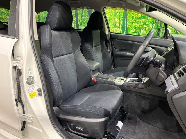 �^�]�ȃV�[�g���͎g�p�������Ȃ��A�ǍD�ȏ�ԂƂȂ��Ă��܂��B���J�Ɏg���Ă������Ƃ��悭�킩��܂��ˁB�㕔���Ȃ��C�ɂȂ�悤�ȃL�Y�E�����ւ��蓙�A�傫�ȃ_���[�W�͂Ȃ��A�ǍD�ȏ�Ԃł��B