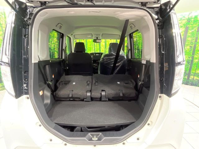 ���i�̂���������ʋ΁A���}���ɏ\���ȉ׎��X�y�[�X���m�ۂ��Ă���܂��B�Z�J���h�V�[�g��|���ƁA�傫�ȉו��̐ύڂ��\�ł���