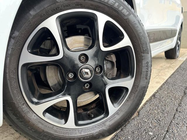 ������15�C���`�A���~�z�C�[��:�A���ԂȂ�ł͂̑�z����������x����z�C�[���Ƒ����ł�!���{�Ԃ̑���Ɋ���Ă�����ɂ����Б̊����Ē��������قǁA�������x���ł܂Ƃ܂��Ă��܂�!