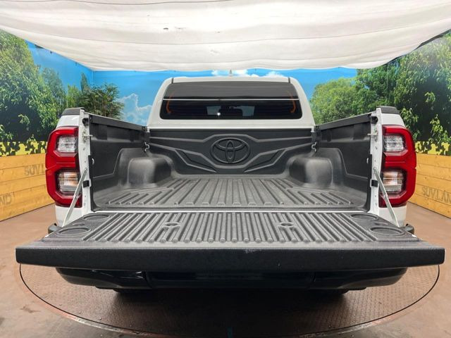 �ύڗ�500kg�̍L�X�Ƃ����f�b�L�́A�V�т���d���܂ő��p�r�Ɏg���܂��B�x�b�h���C�i�[��g�m�J�o�[�̎��t���������k��������