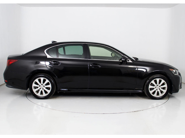 �T�C�h�r���[�Ō�����܂��B�Y��Ȏԗ��ł��邱�Ƃ��������肢�������邩�Ƒ����܂��B