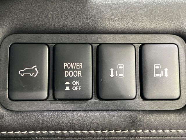 �y�����p���[�X���C�h�h�A�z�X�}�[�g�L�[��^�]�Ȃ̃X�C�b�`�Ō�ȗ����X���C�h�h�A�̊J���\���d��������͂����ăh�A���J����K�v�������A�����Ȃ��q�l�ł��ȒP�ɊJ���߂ł����K�ł���