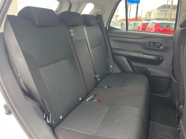 �㕔���Ȃ��C�ɂȂ�悤�ȃL�Y�E�����ւ��蓙�A�傫�ȃ_���[�W�͂Ȃ��A�ǍD�ȏ�Ԃł��B