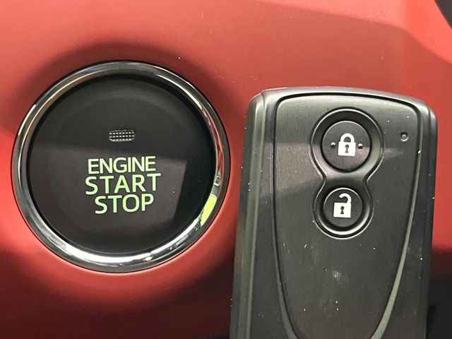 �y�L�[�t���[�V�X�e���z�J�o����|�P�b�g�ɓ��ꂽ�܂܂ł��h�A�̎{���E�������\�ȃX�}�[�g�L�[�𑕔��B�G���W���̃I���E�I�t�����J�M�����o���K�v����������Ƃ��Ă��֗��ł���