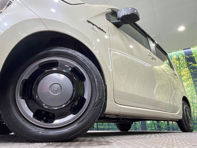 �y����14�C���`�A���~�z�C�[���z�O�ςɃ}�b�`���������A���~�z�C�[���𑕒����Ă���܂��B�e��ЊO�A���~�z�C�[����A�X�^�b�h���X�^�C�����戵�����Ă���܂��B���񂲑��k����������