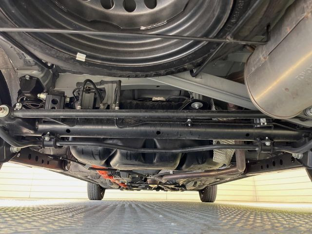 ����肪���ꂢ�Ȃ����ɁA�h�K���H�̎{�H���I�X�X���B�~��n��͂������A���ݕ��ɂ��Z���̕���A��Ń}�����E�E�B���^�[�X�|�[�c���������ɂ��D�]���������Ă���܂��B