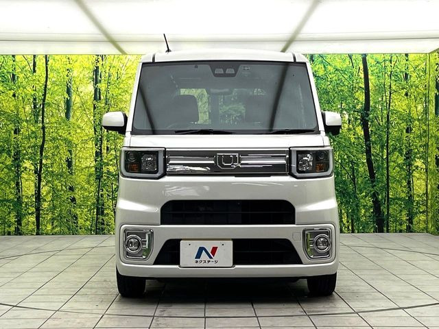 ���Ђł́A�S�ԁw�C�����Ȃ��x�̂��Ԃ̂ݎ�舵���Ă���܂��B��C�o�C���[�ɂ�錵�I�����d����̌�A���Ɍ�̎ԗ��`�F�b�N���s���A�l�N�X�e�[�W���F�肵�����i���Ȓ��ÎԂ����񋟂��Ă���܂��B