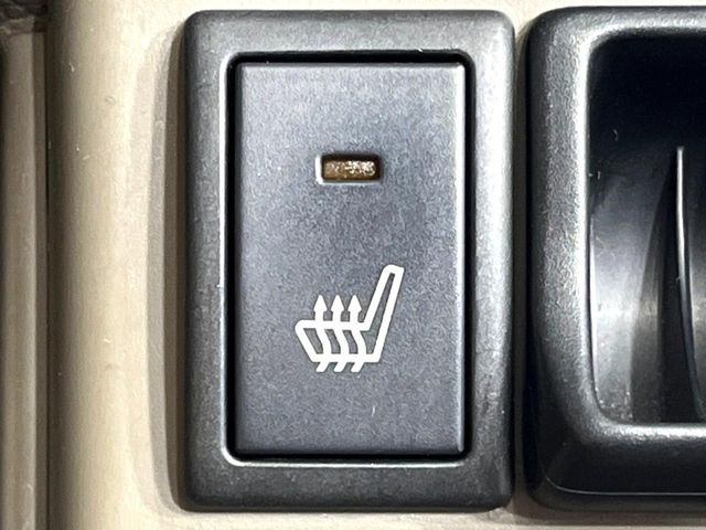 �y�V�[�g�q�[�^�[�z�������ɏd�󂷂�V�[�g�q�[�^�[!�G�A�R����葁�����܂��Ă����̂Ŋ�����̐l�����S�ł��ˁ�G�A�R���̉����͊������邩����A�Ƃ������ɂ����������߂ł��B