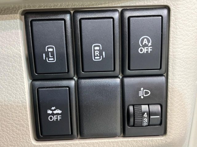 �y�����p���[�X���C�h�h�A�z�X�}�[�g�L�[��^�]�Ȃ̃X�C�b�`�Ō�ȗ����X���C�h�h�A�̊J���\���d��������͂����ăh�A���J����K�v�������A�����Ȃ��q�l�ł��ȒP�ɊJ���߂ł����K�ł���