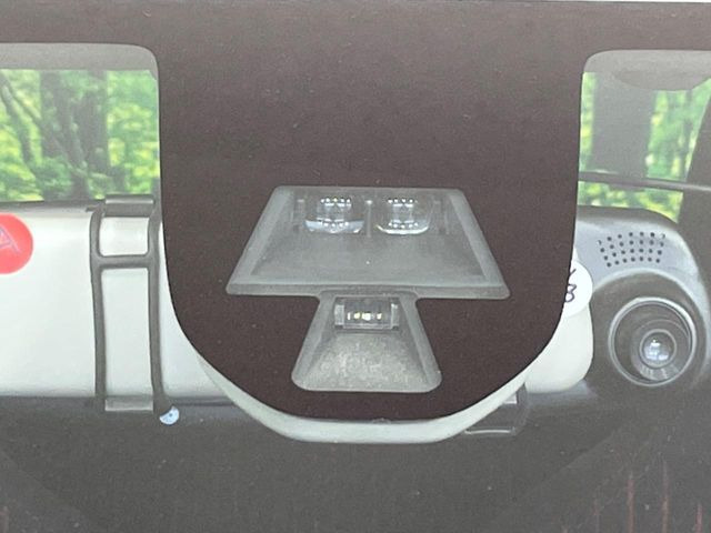 �y�X�Y�L ���[�_�[�u���[�L�T�|�[�g�z���s���ɑO���̎ԗ�����F�����A�Փ˂������Ȏ��͌x��ƃu���[�L�ŏՓˉ���Ɣ�Q�y�����A�V�X�g�B�����S�Ƀh���C�u�����y���݂��������܂��B