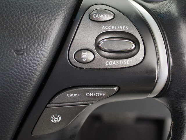 �C���e���W�F���g�N���[�Y�R���g���[���~���g���[�_�[�ƒP��J�����Ő�s�Ԃ�F�����A�ԑ��ɉ������Ԋԋ�����ۂ��Ȃ���Ǐ]���s���x�����܂��B