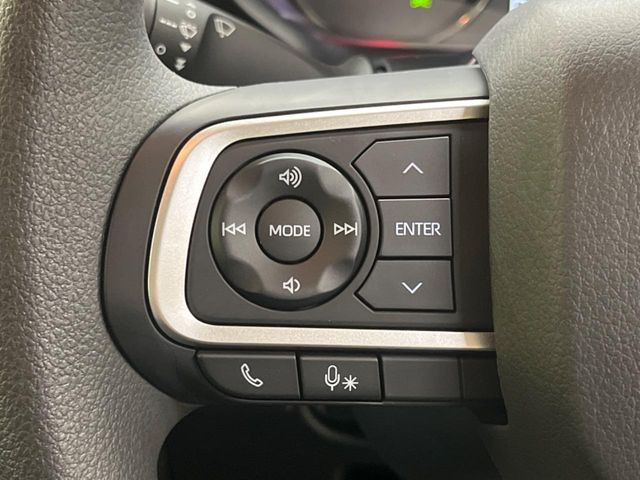 �y�X�e�A�����O�X�C�b�`�z�^�]���A�O������ڐ������炷���ƂȂ��A�I�[�f�B�I���̑��삪�\�ȕ֗��@�\!���S&���K�ȃh���C�u�����o���Ă���܂���