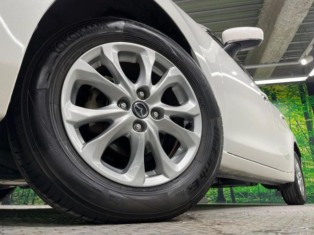 �y����15�C���`�A���~�z�C�[���z�O�ςɃ}�b�`���������A���~�z�C�[���𑕒����Ă���܂��B�e��ЊO�A���~�z�C�[����A�X�^�b�h���X�^�C�����戵�����Ă���܂��B���񂲑��k����������