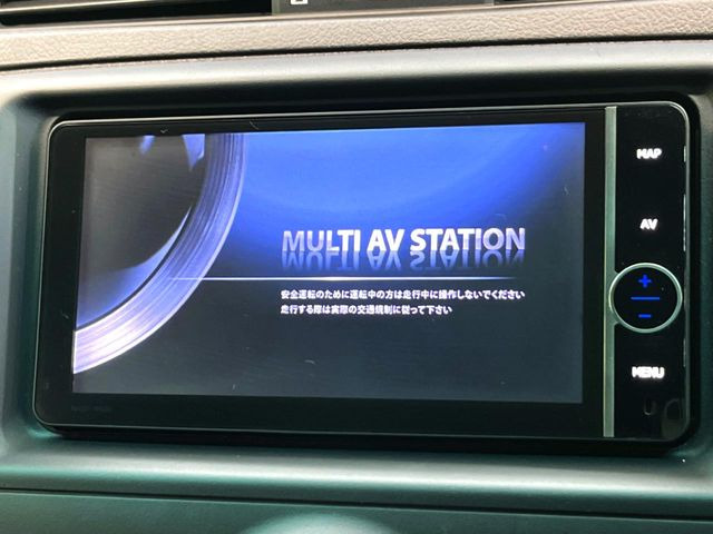 �y�����i�r�z�l�C�̏����i�r�𑕔��B�I�[�f�B�I�@�\���[�����Ă���ABluetooth�ڑ�����΂������̃X�}�z��MP3�v���C���[�̉��y���Đ��\!�����̉^�]������Ɋy�����Ȃ�܂�!!