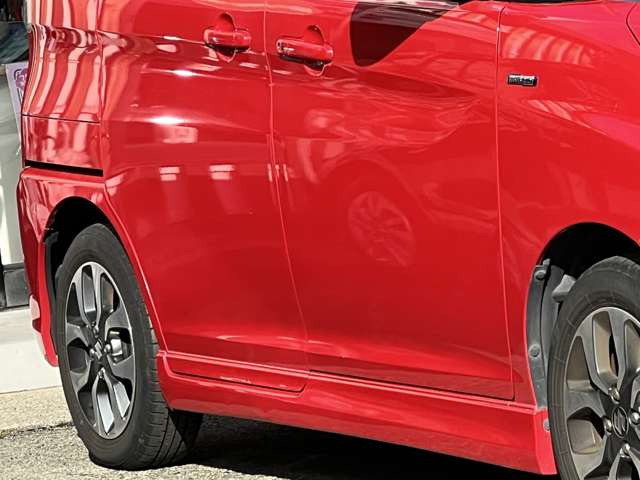 ���3�N�Ԃ̕ۏ؂����p�ӂ����Ē����Ă���܂��B�Ȃ�ƐV�ԕۏ؂ƕς��Ȃ����炢�̕ۏؓ��e�ƂȂ��Ă���܂�!