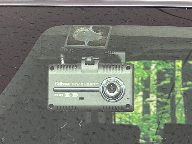 �y�h���C�u���R�[�_�[�z���S�E���S�ȃJ�[���C�t�ɕK�{�̃h���C�u���R�[�_�[�𑕔�!���s���͂������A������^�]�⎖�̂ɑ��������ۂ̏󋵂��f���ŋL�^���A����̃��X�N�ɔ����܂��B