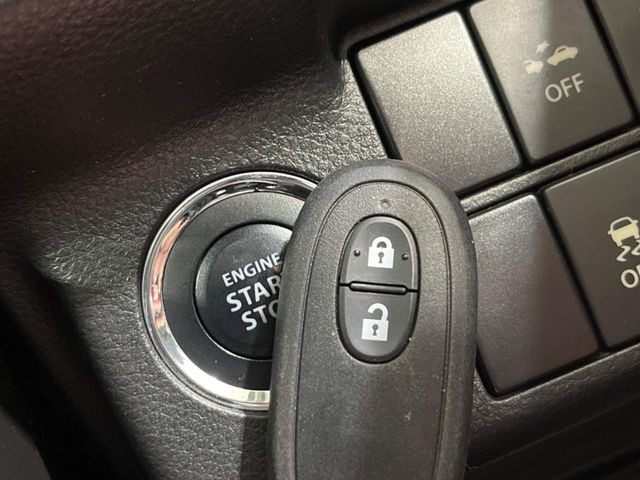 �y�L�[���X�X�^�[�g�V�X�e���z�J�o����|�P�b�g�ɓ��ꂽ�܂܂ł��h�A�̎{���E�������\�ȃX�}�[�g�L�[�𑕔��B�G���W���̃I���E�I�t�����J�M�����o���K�v����������Ƃ��Ă��֗��ł���