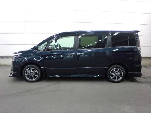 ヴォクシー2.0 ZS 煌III