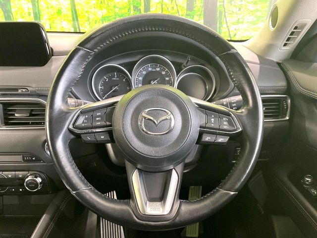 �y�����v�����X�e�A�����O�z�㎿�Ȋv���g�p���邱�ƂŁA��ɂ����������݂ƂĂ��^�]���₷���n���h���ł���