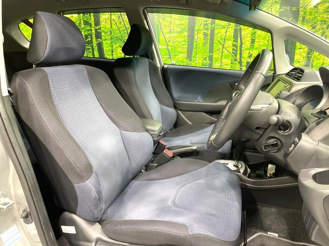 �^�]�ȃV�[�g���͎g�p�������Ȃ��A�ǍD�ȏ�ԂƂȂ��Ă��܂��B���J�Ɏg���Ă������Ƃ��悭�킩��܂��ˁB