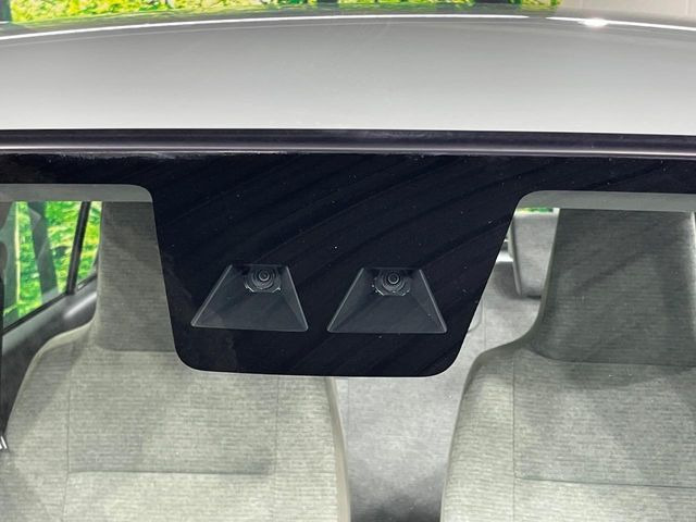 �y�X�}�[�g�A�V�X�g�z���s���ɑO���̎ԗ�����F�����A�Փ˂������Ȏ��͌x��ƃu���[�L�ŏՓˉ���Ɣ�Q�y�����A�V�X�g�B�����S�Ƀh���C�u�����y���݂��������܂��B