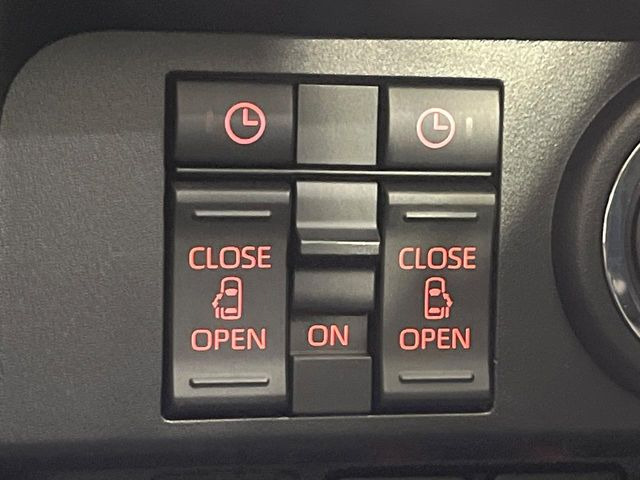 �y�����p���[�X���C�h�h�A�z�X�}�[�g�L�[��^�]�Ȃ̃X�C�b�`�Ō�ȗ����X���C�h�h�A�̊J���\���d��������͂����ăh�A���J����K�v�������A�����Ȃ��q�l�ł��ȒP�ɊJ���߂ł����K�ł���