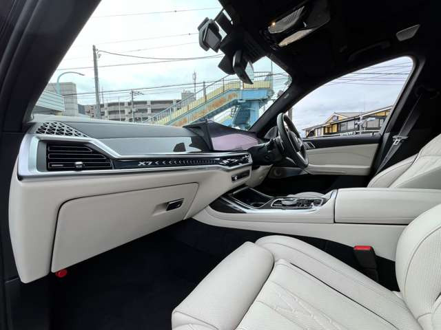 X7xドライブ 40d Mスポーツ 4WD
