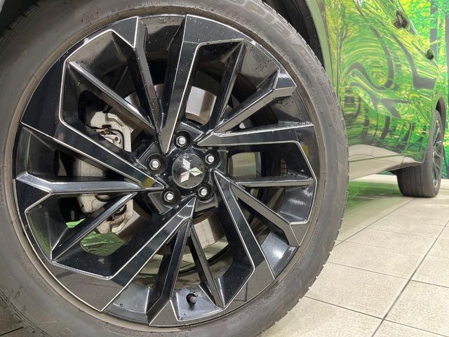 �y����20�C���`�A���~�z�C�[���z�O�ςɃ}�b�`���������A���~�z�C�[���𑕒����Ă���܂��B�e��ЊO�A���~�z�C�[����A�X�^�b�h���X�^�C�����戵�����Ă���܂��B���񂲑��k����������