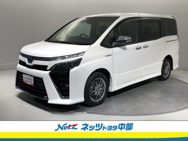 ヴォクシー1.8 ハイブリッド ZS 煌