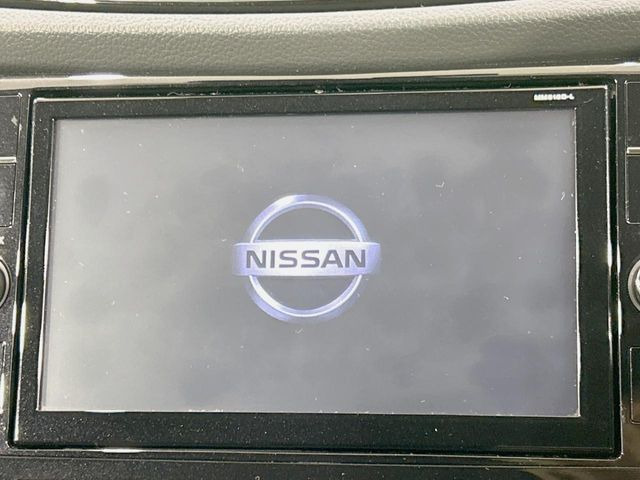 �y����9�^�i�r�z�l�C�̏����i�r�𑕔��B�I�[�f�B�I�@�\���[�����Ă���ABluetooth�ڑ�����΂������̃X�}�z��MP3�v���C���[�̉��y���Đ��\!�����̉^�]������Ɋy�����Ȃ�܂�!!