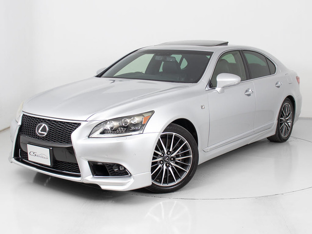 CS�I�[�g�u�����h�u�E�F�U���A�v�G�A������������Ă��܂�!���D�݂͂������ł���?���t���Ă���f�U�C���ȊO�ɂ��A�e�u�����h�̃G�A�����i���ɂĂ���t���o���܂�!