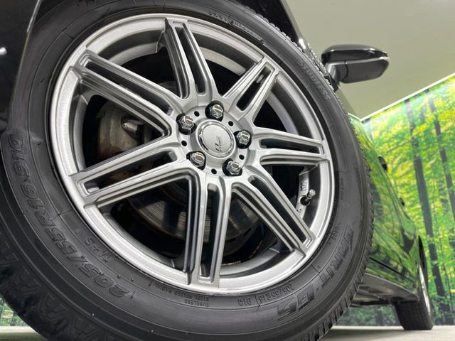 �y16�C���`�A���~�z�C�[���z�O�ςɃ}�b�`�����A���~�z�C�[���𑕒����Ă���܂��B�e��A���~�z�C�[����A�X�^�b�h���X�^�C�����戵�����Ă���܂��B���񂲑��k����������