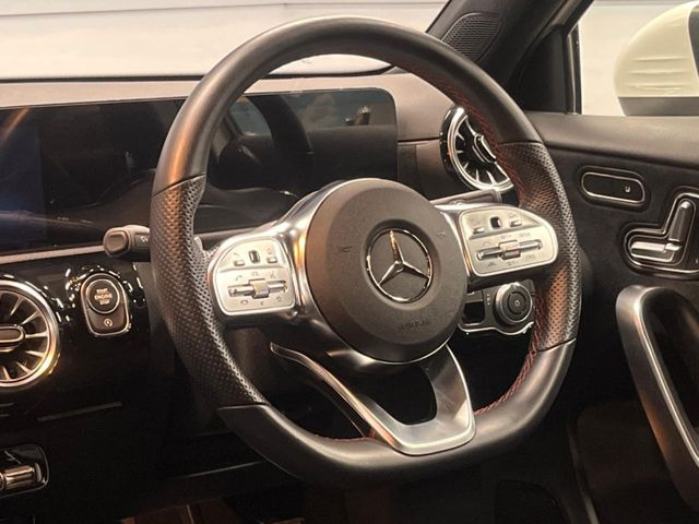 ���n���h�����̃X�������Ȃ��A���ꂢ�ȏ�Ԃ��ێ����Ă���܂��B�e�X�C�b�`���̓�����m�F�ς݂ł��B