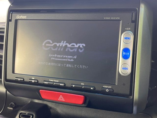 �y�����i�r�z�C���e���A�ɗn�����ރX�^�C���b�V���ȁu��p�݌v�v���[�J�[�i�r�𑕔��􎋔F���⑀�쐫�ȂǊ�{���\�ɂ��D��A���㎿�ȃJ�[���C�t�����y���݂��������܂��B