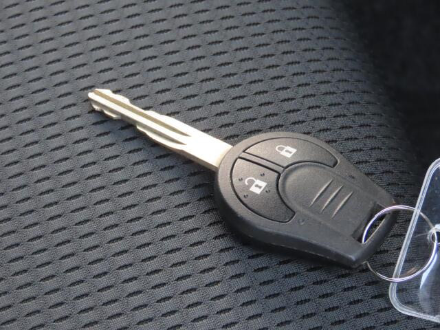 �L�[���X�L�[�G���g���[�ŎԊO����h�A�̊J���y�`���ł��l