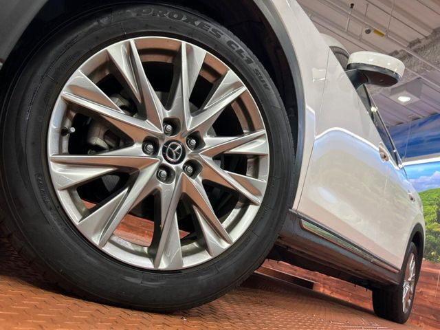 �y�O���[�h��p����19�C���`�A���~�z�C�[���z�f�U�C�����̍��������A���~�z�C�[���𑕒����Ă���܂��B�e��ЊO�A���~�z�C�[����A�X�^�b�h���X�^�C�����戵�����Ă���܂��B���񂲑��k����������