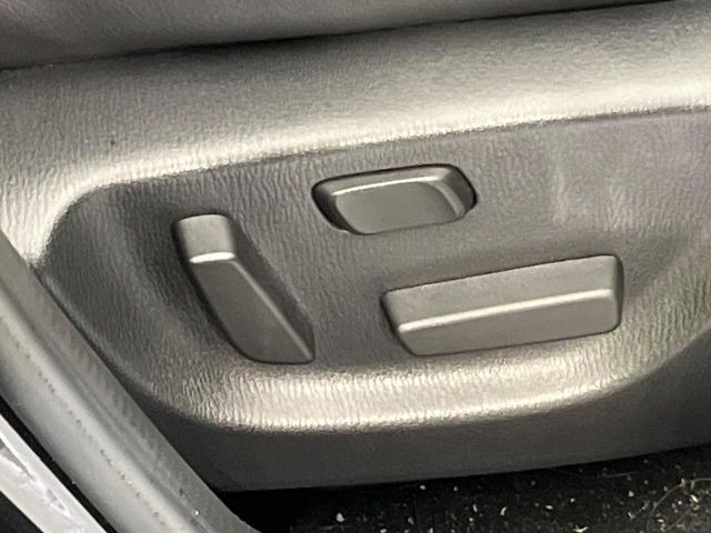 �y�p���[�V�[�g�z�X�C�b�`��ŊȒP�ɃV�[�g�̔��������\!�d��������͂�����܂���!���K�ȃV�[�g�|�W�V�����ɃZ�b�g���āA���K�ȃh���C�u�����y���݂��������B