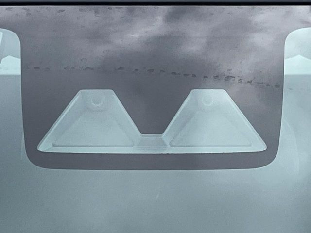 �y�X�}�[�g�A�V�X�g�z���s���ɑO���̎ԗ�����F�����A�Փ˂������Ȏ��͌x��ƃu���[�L�ŏՓˉ���Ɣ�Q�y�����A�V�X�g�B�����S�Ƀh���C�u�����y���݂��������܂��B