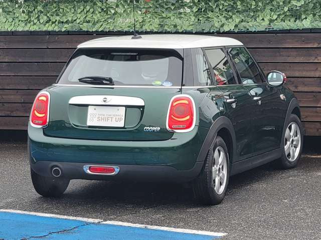 ���X�ł͂��q�l�̗���ɗ����čl�������ɁA1�l1�l�̂��q�l�ɑ΂��^���ɂ��Ή��������܂��B