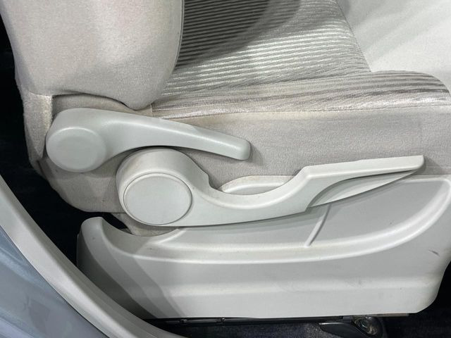 �y�V�[�g���t�^�[�z�V�[�g���ʂ̈ʒu���㉺�ɒ����ł���V�[�g���t�^�[�𑕔��B�啿�ȕ��������ȕ����œK�ȃh���C�r���O�|�W�V�����ŉ^�]�ł��܂��B