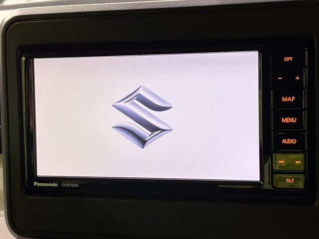 �y�����i�r�z�l�C�̏����i�r�𑕔����Ă���܂��B�i�r�̎g���₷���͂������A�I�[�f�B�I�@�\���[��!�L�����v�◷�s�͂������A�ʋ΂┃�����ȂǕ��i�̃h���C�u���y�����Ȃ�͂���