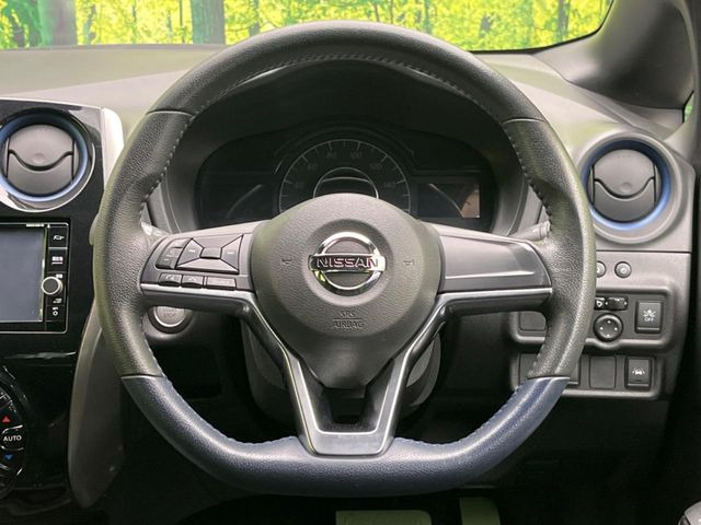 �y�����v�����X�e�A�����O�z�㎿�Ȋv���g�p���邱�ƂŁA��ɂ����������݂ƂĂ��^�]���₷���n���h���ł���