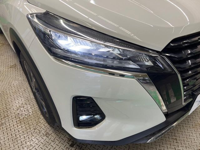 �yLED�w�b�h���C�g�z���V����ԑ��s�����ǍD�Ȏ��E���m�ۂ����S���ĉ^�]�ł��鍂�P�xLED�w�b�h���C�g�𑕔�!�_�����x�������A����d�͂��}�����Ă��܂��B