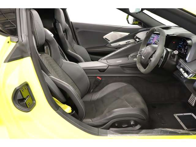 ����ɁA���~�e�b�h�X�|�[�c�X�^�C���G�f�B�V������p�����������Ɏ{����A���胂�f���Ȃ�ł͂̓��ʊ����ۗ������Ă��܂��B